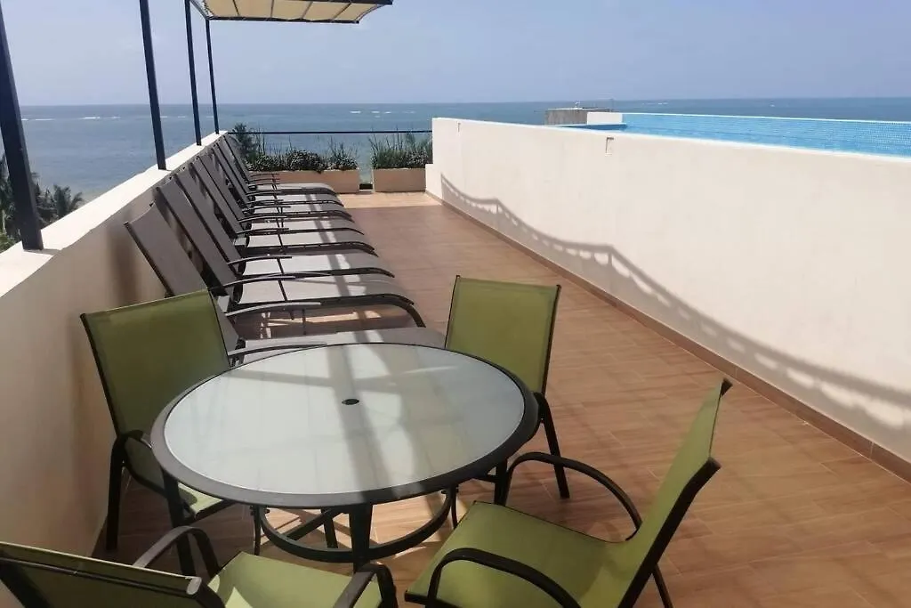 Modern 1 Bedroom Suite By Beach Great Location! Puerto Morelos
