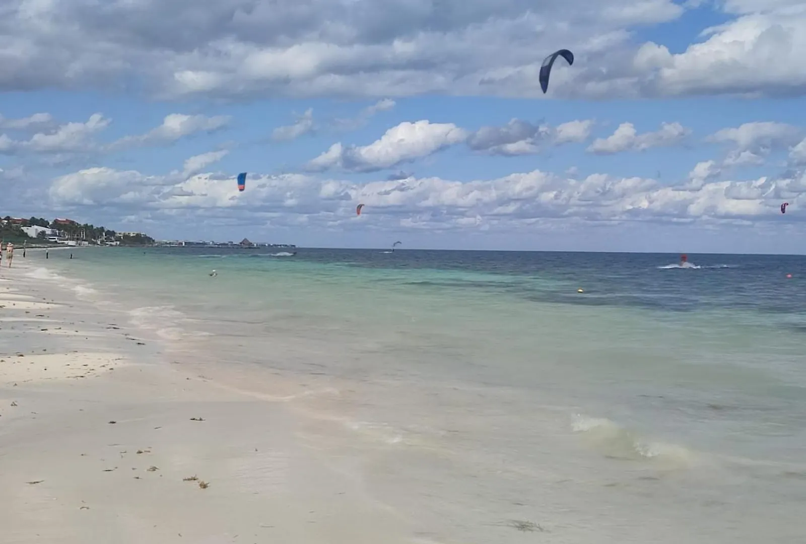 Apartment Modern 1 Bedroom Suite By Beach Great Location! Puerto Morelos Mexico
