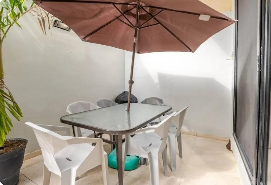 Modern 1 Bedroom Suite By Beach Great Location! Puerto Morelos 0*,