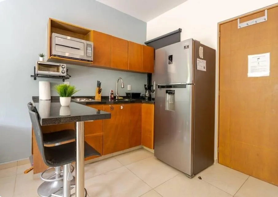 Modern 1 Bedroom Suite By Beach Great Location! Puerto Morelos